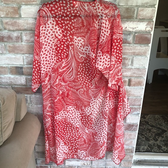 NWOT LuLaRoe Shirley M-Red and White Sheer Paisley - Picture 2 of 4